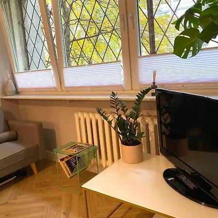 Lägenhet Close To Metro, 8 Minutes To Centrum And Near Airport *