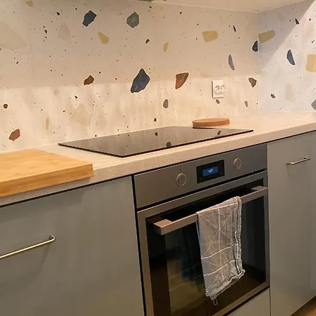 Close To Metro, 8 Minutes To Centrum And Near Airport * Warsaw